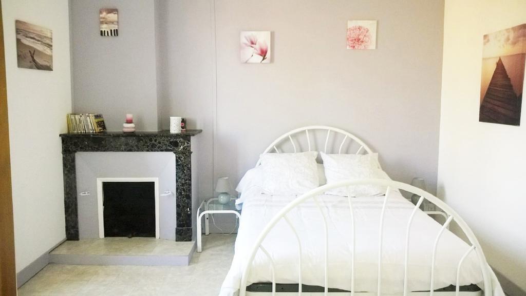 Ferienwohnung LOCATIONS RIVES DE SEUGNE - De Gaulle Jonzac Zimmer foto