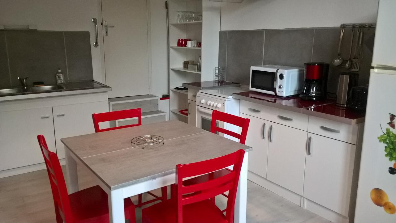 Ferienwohnung LOCATIONS RIVES DE SEUGNE - De Gaulle Jonzac Exterior foto
