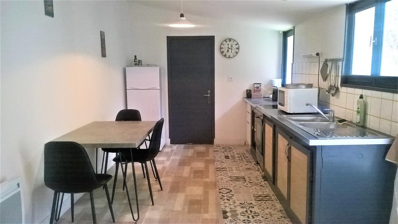 Ferienwohnung LOCATIONS RIVES DE SEUGNE - De Gaulle Jonzac Exterior foto